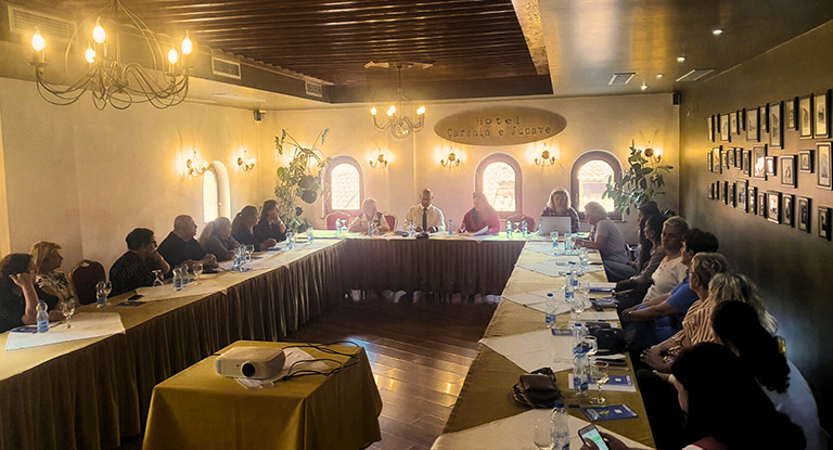 Patients Share Their Experiences with the Health System_Small